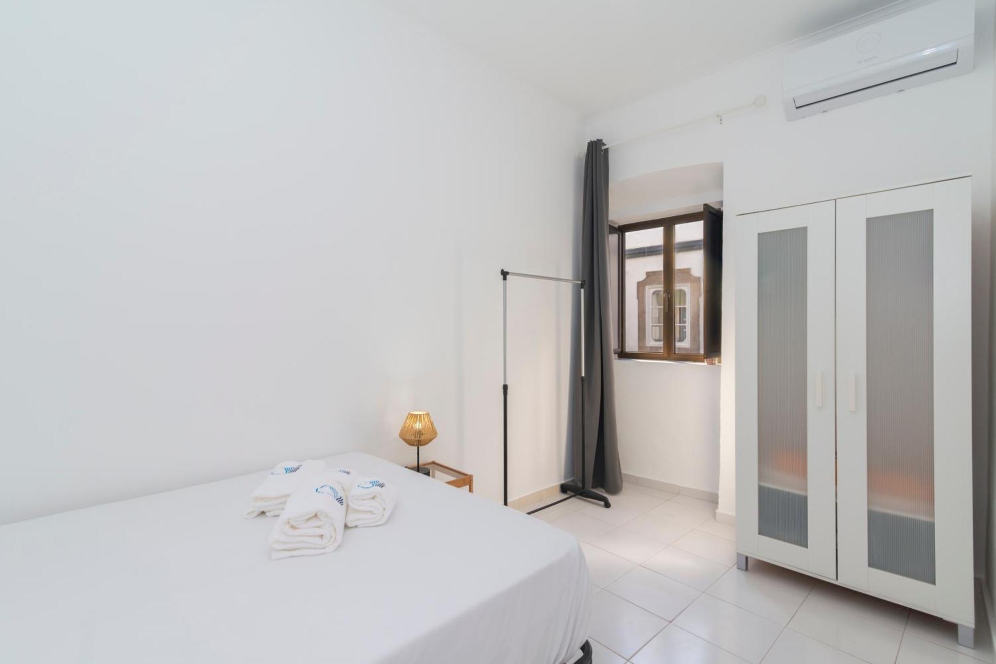 Casa Garde - 5 Mins City Center - Private Balcony - Wi-Fi Tavira Luaran gambar